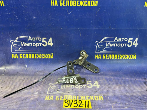 Петля двери передней левой TOYOTA VISTA 1993