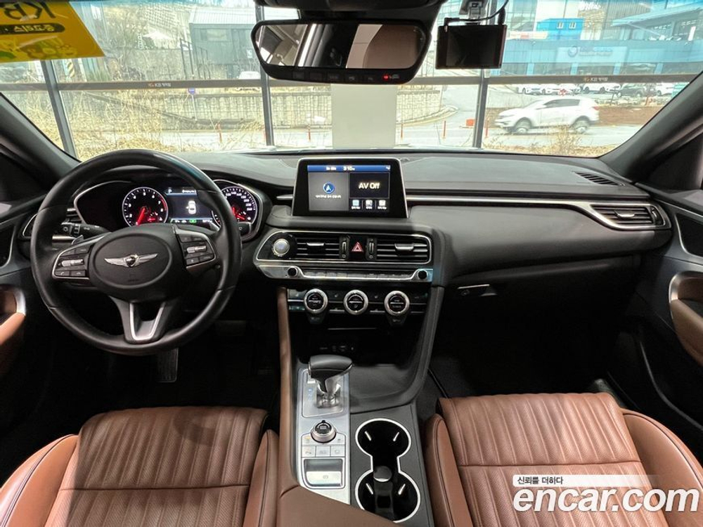 Genesis G70 2.0T AWD (03.2020)