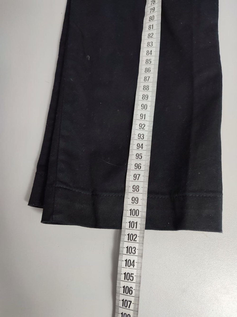 Брюки Oodji  базовые 42 размер