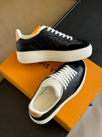 Louis Vuitton Groovy Sneaker