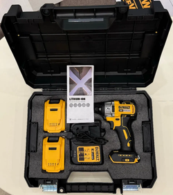 DeWalt Дрель-шуруповерт, 18 В, 205 Нм, 2 АКБ