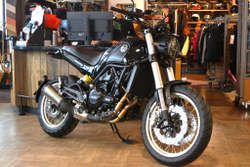Benelli Leoncino 500 Trail