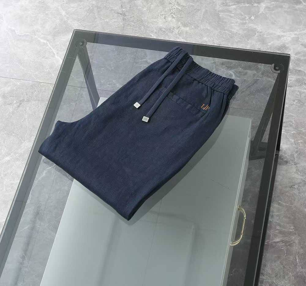 Льняной костюм Loro Piana
