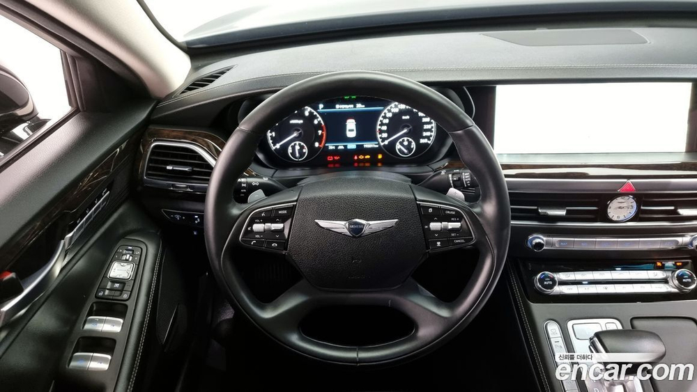 Genesis G90 3.8 AWD (04.2020)