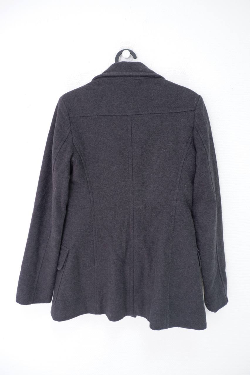 Полупальто Kontatto стильное 44 размер