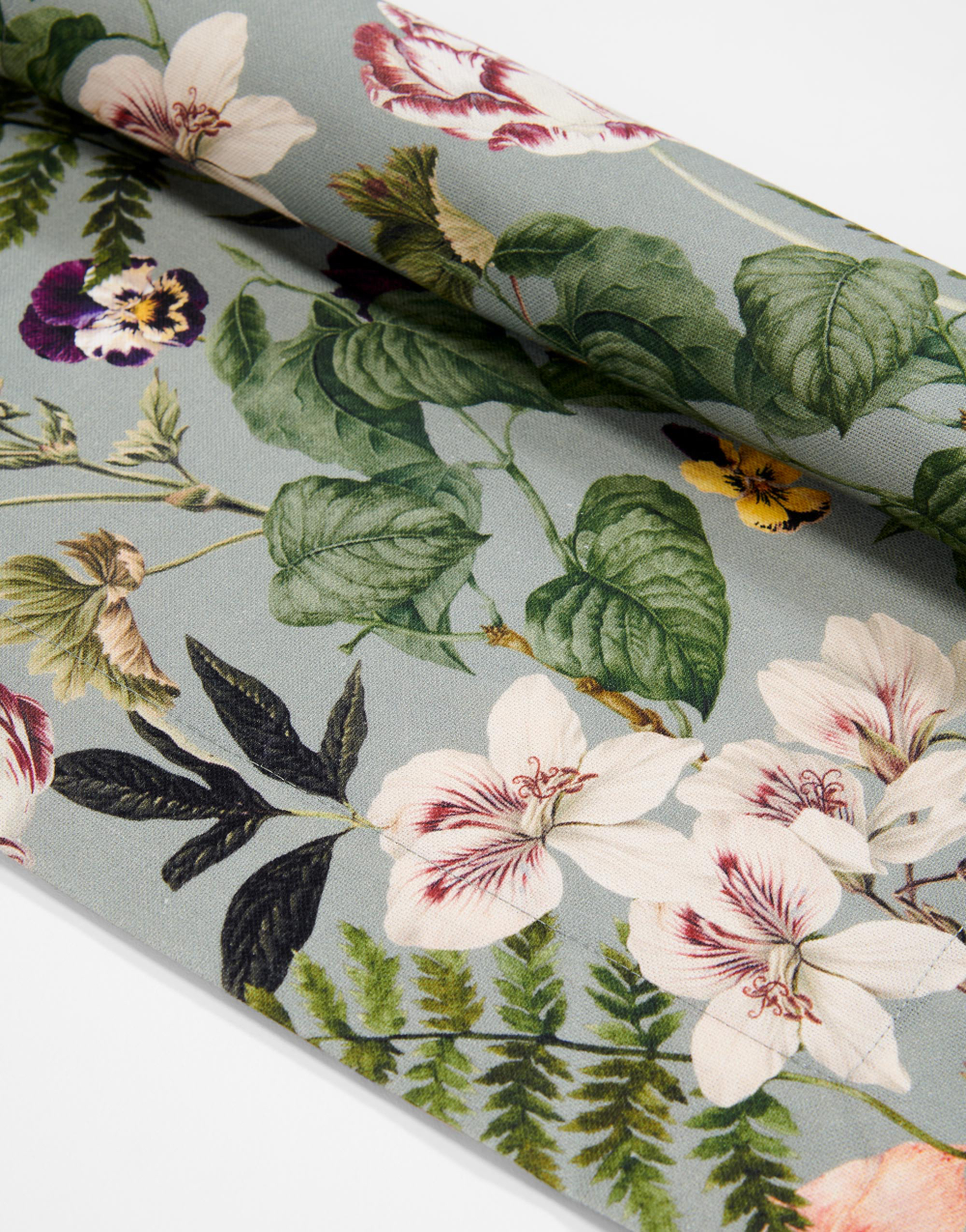 ESSENZA Раннер Gallery