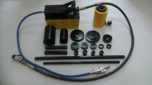 Пневмогидравлический съемник ТТН-20П для сайлентблоков до 70 мм с пневмогидралическим насосом