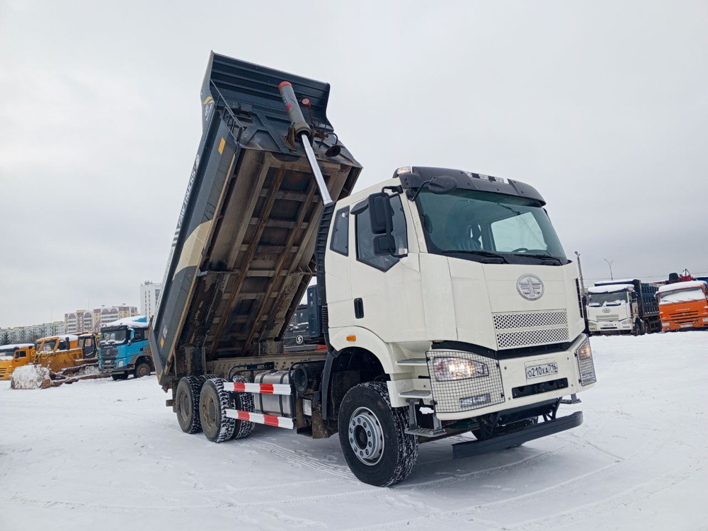FAW J6 6x4 Самосвал CA3250P66K24T1E5 (Дизельный, 11,1 л, 390 л.с., МТ)