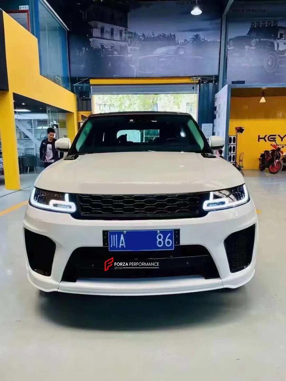 Обвес переделка для LAND ROVER RANGE ROVER SPORT 2014 - 2017 ДО SVR 2018 - 2021