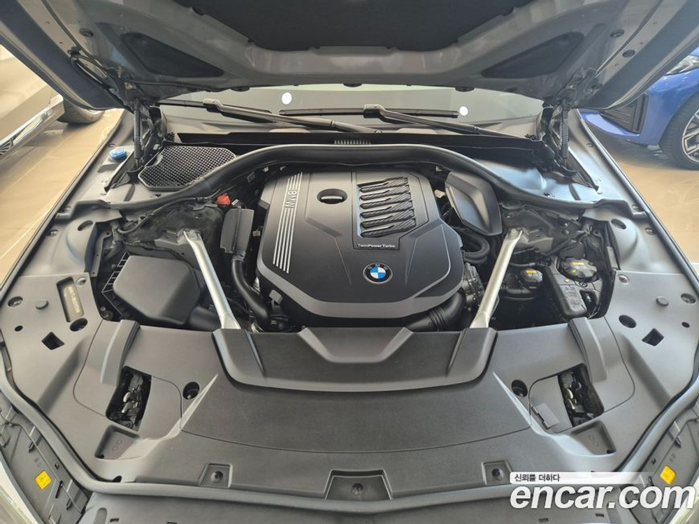 BMW 7 Series (G11) 740Li xDrive Design Pure Excellence (06.2020)