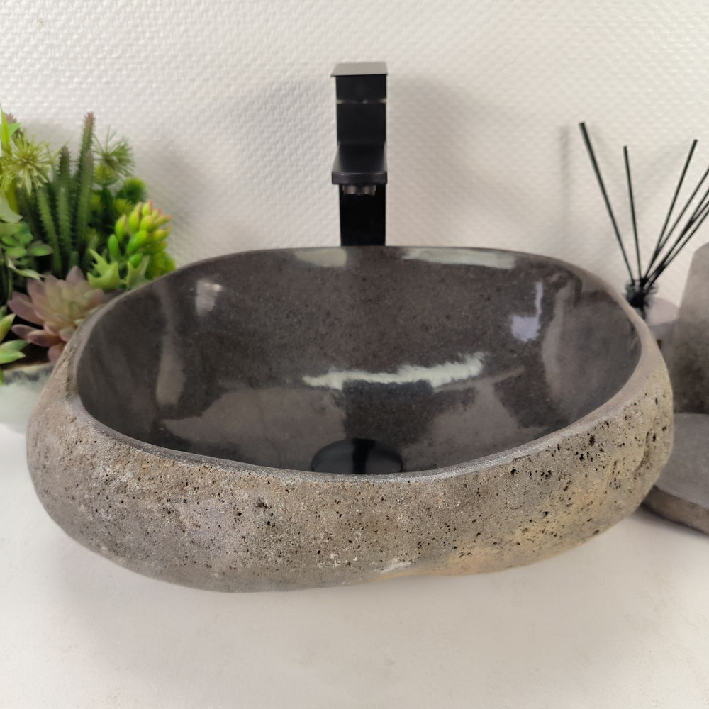 Раковина из речного камня RS-65192 40*36*15 0861