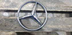 Эмблема GLC (X253) GLE (W166) GLS (X166) Б/У Оригинал A0008172116