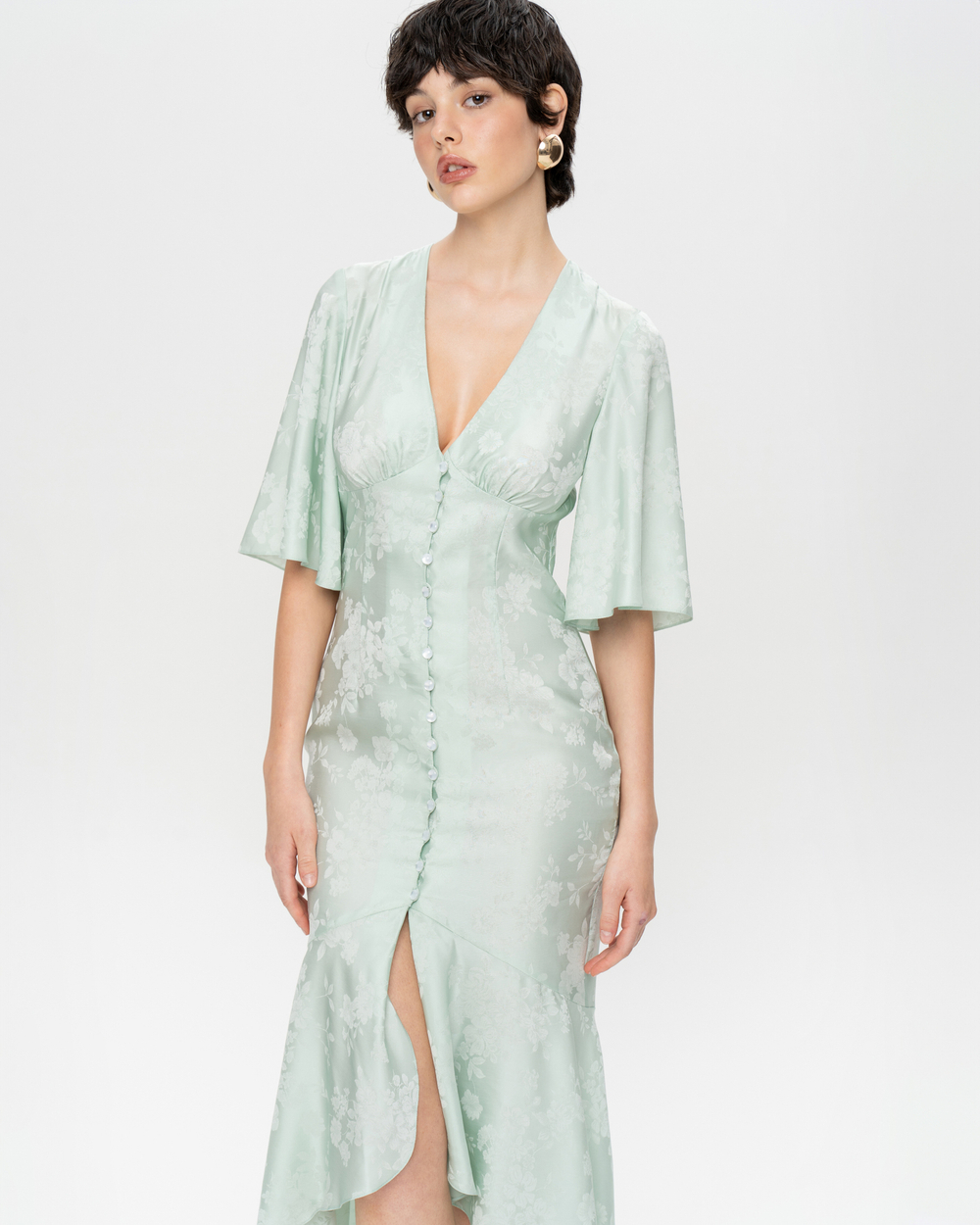 Платье миди из вискозы со струящимися рукавами