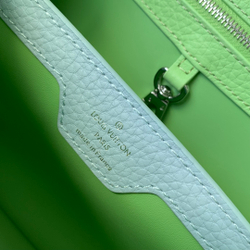 Louis Vuitton Capucines BB