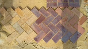 Чем затирать швы тротуарной плитки