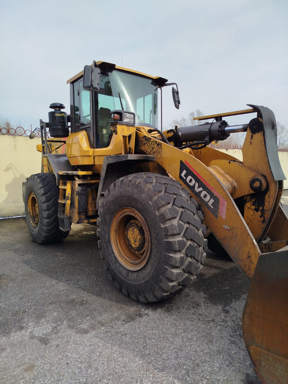 Lovol FL956 Фронтальный погрузчик FL956H (Дизельный, 9,7 л, 220 л.с., АТ)