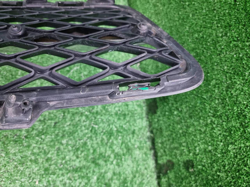 Решетка переднего бампера Genesis G80 (2020-2024)