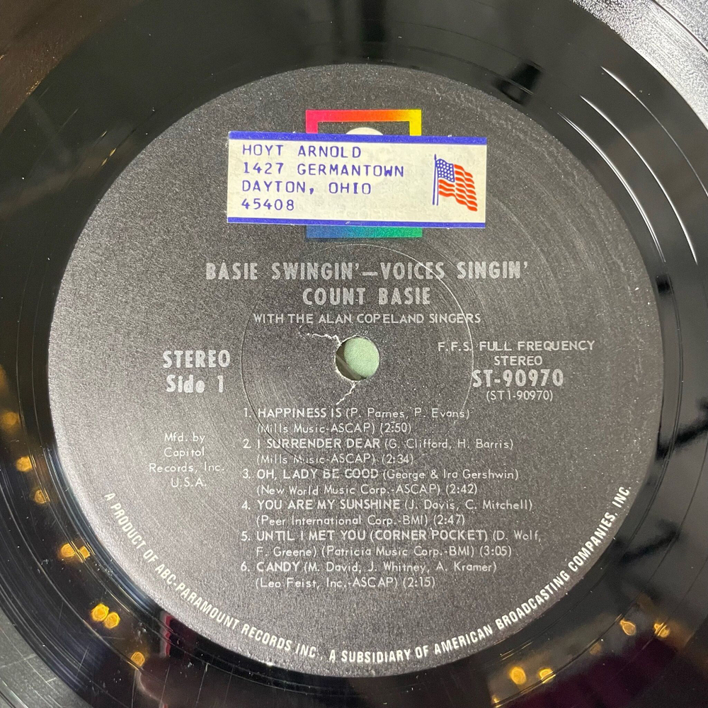 Винтажная виниловая пластинка LP Count Basie With The Alan Copeland Singers Basie Swingin Voices Singin (USA 1966)