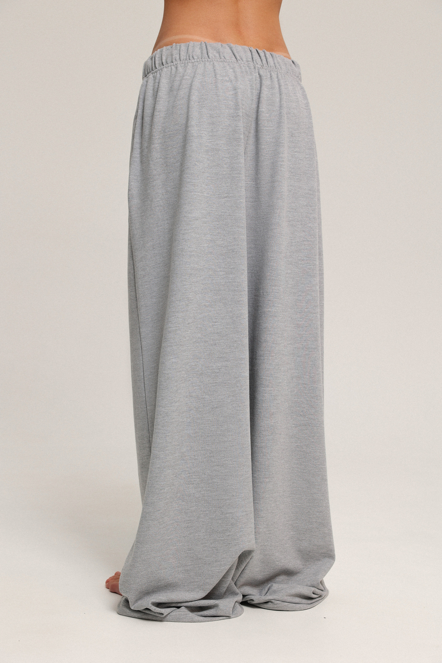 Брюки из пике на тонкой резинке