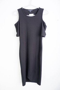 Платье удобное и комфортное в носке, маркировка 8, визуально на 42/44 размер