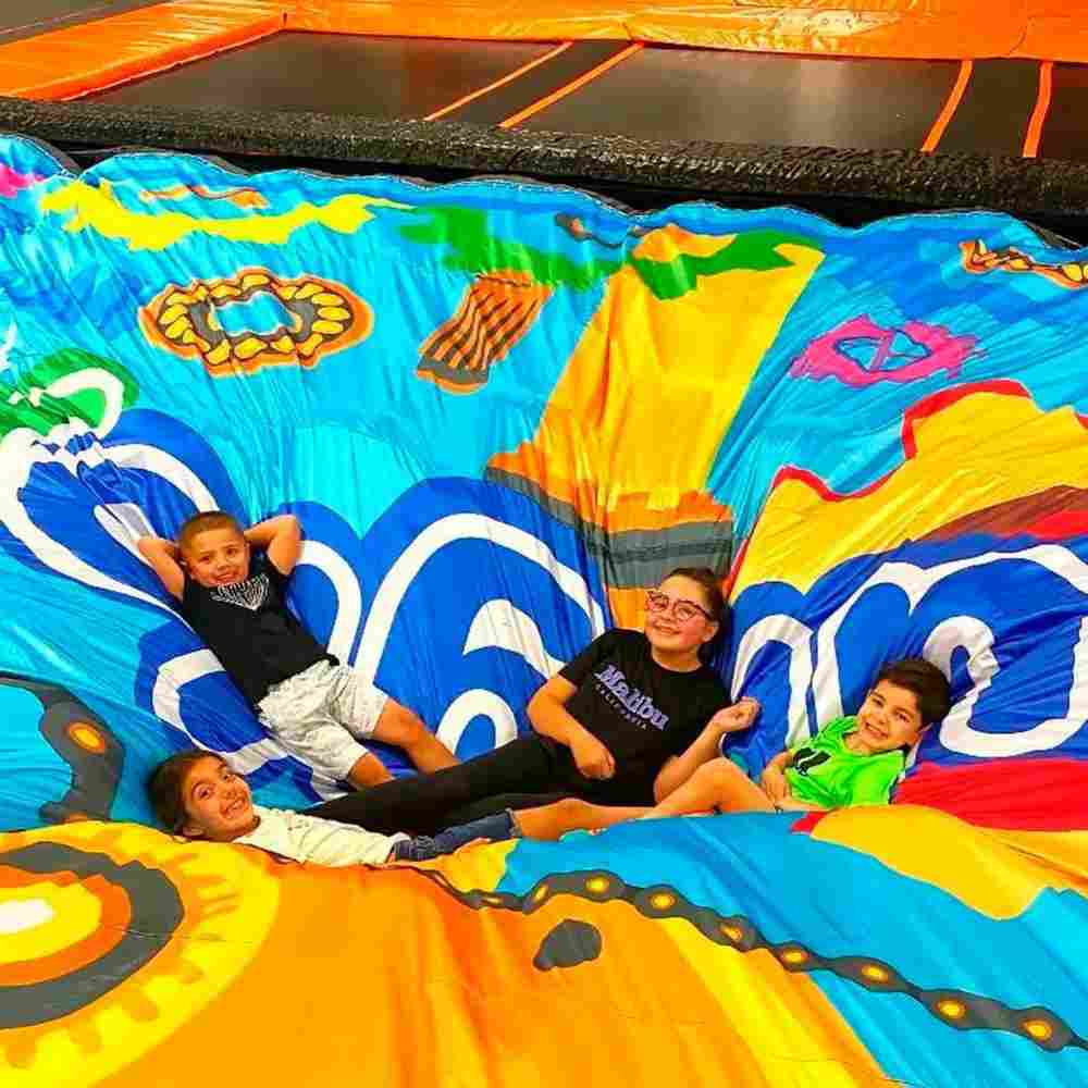 Надувная подушка «JumpPit» для гимнастики и батутных центров, 7×5×1 м