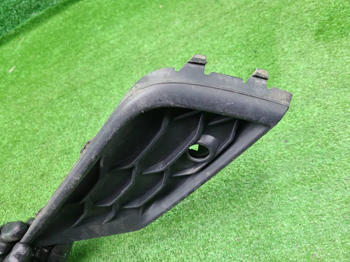 Решетка переднего бампера левая VW Tiguan 2 16-20