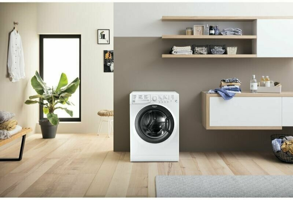 Hotpoint-Ariston VMSL 601 B
