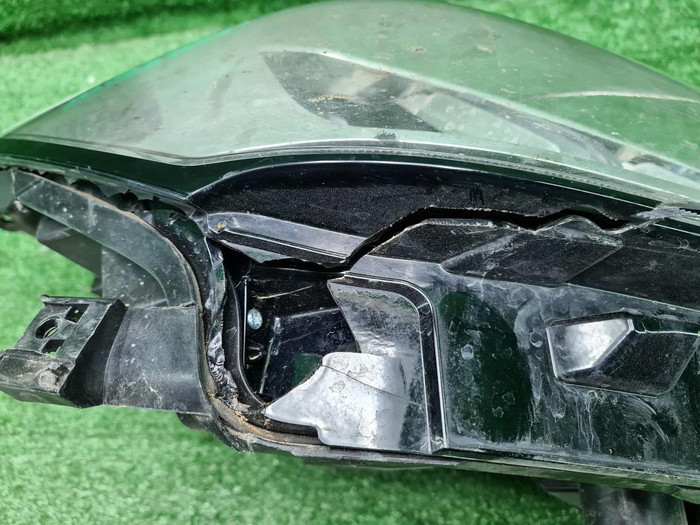 Фара правая Chery Tiggo 7 Pro (20-нв) LED