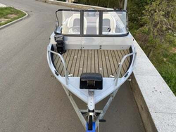 Комплект Алюминиевая лодка (катер) Mikatsu (Микатсу) 470 (Z43) Sport + мотор Sharmax SMF60FEL-T EFI