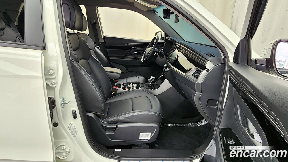 KG Mobility (Ssangyong) Beautiful Korando Бензин 1.5 2WD C7 (12.2022)