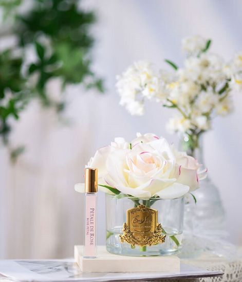 Букет из 5 светло-розовых роз в прозрачной вазе, Cote Noire