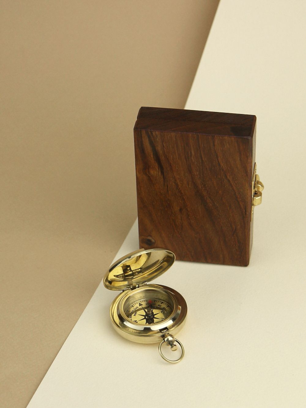 Nautical Карманный компас в деревянном футляре
