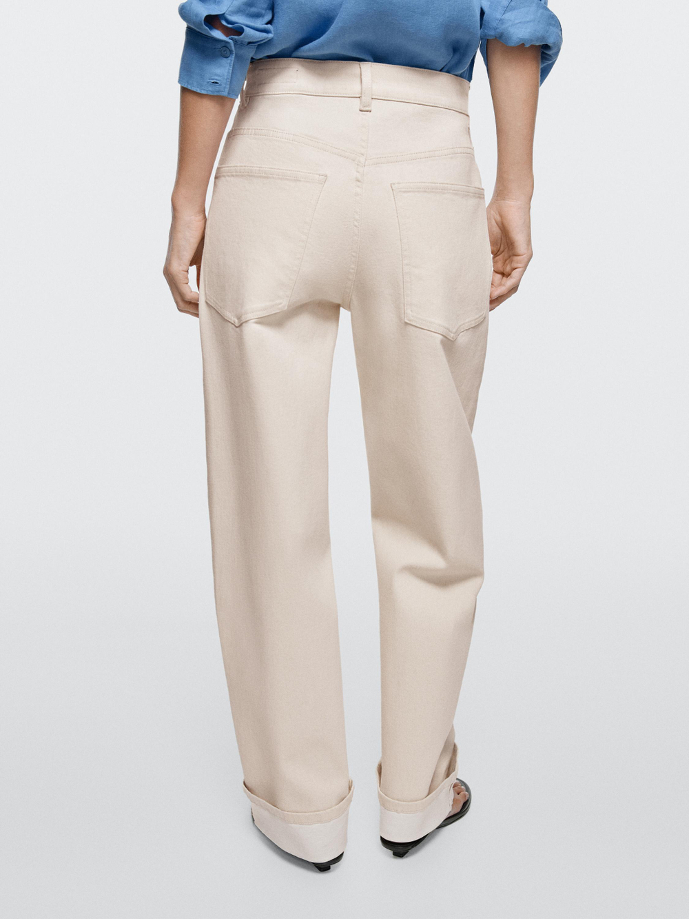 Massimo Dutti Прямые джинсы с подвернутыми штанинами, кремовый