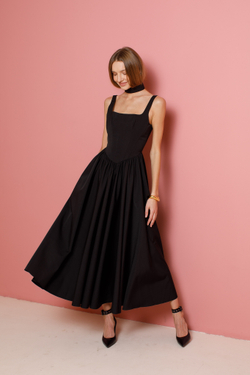 Платье с чокером