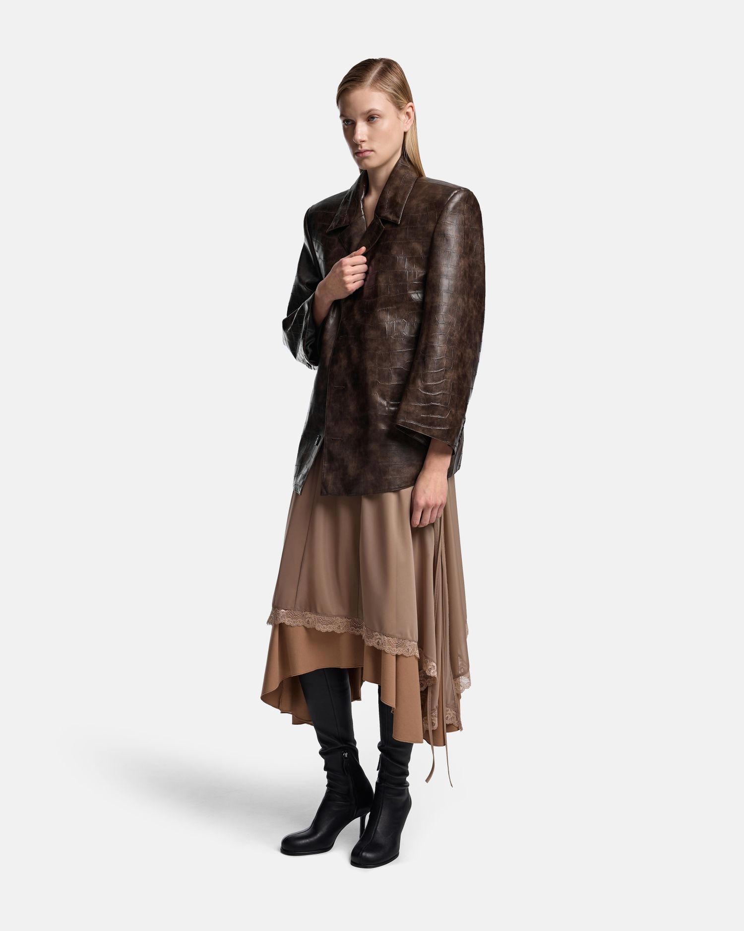 КУРТКА-ПИДЖАК ИЗ ЭКОКОЖИ ПОД РЕПТИЛИЮ