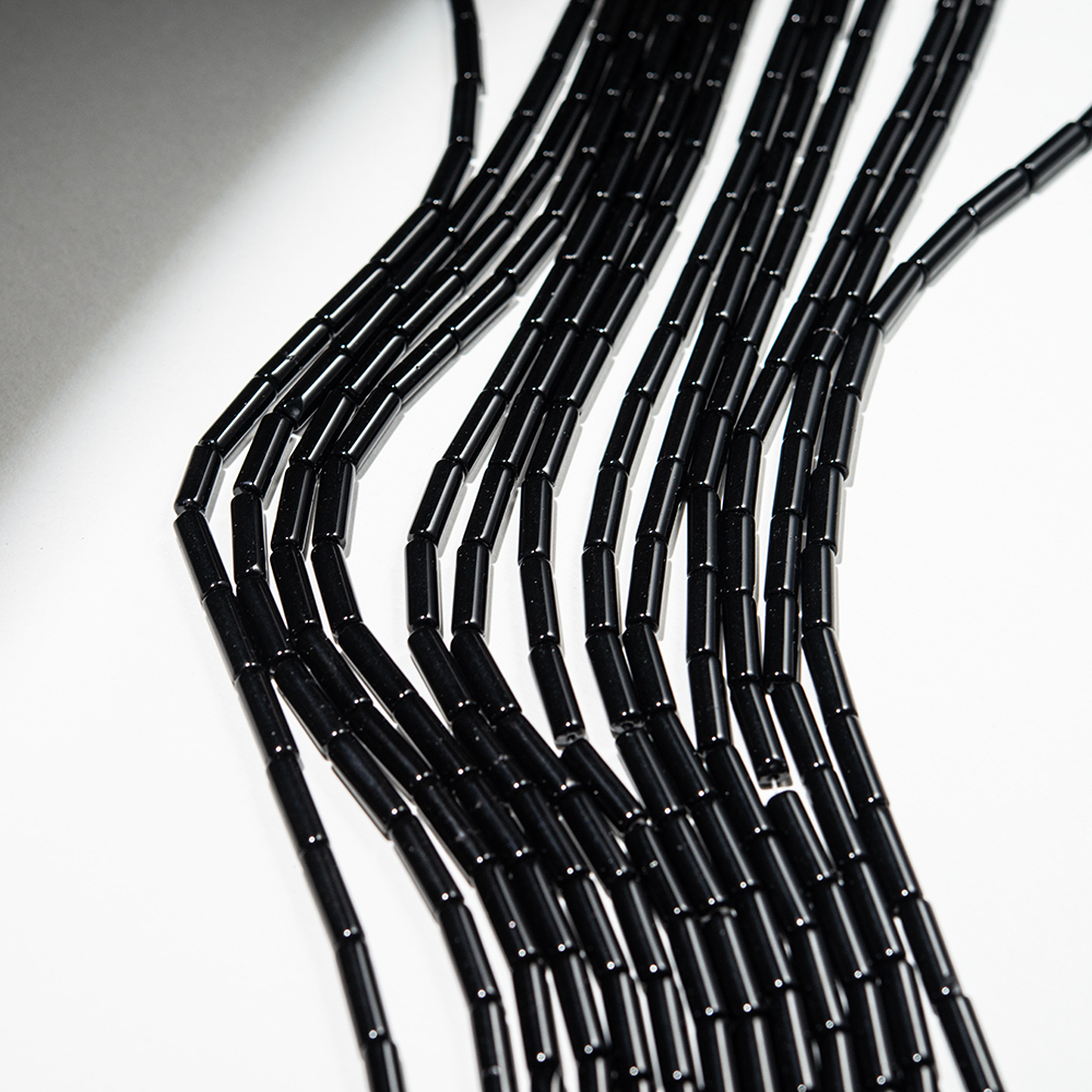 Шерл (имитация), трубочки, 4,5*13,5мм