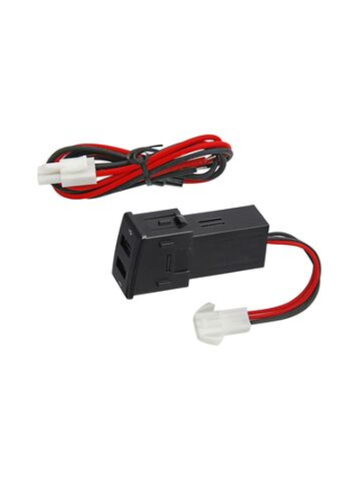 Розетка USB 3,1A для isuzu 40x22