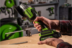 УШМ GREENWORKS GD24AG 24V АКБ 2 А.ч и з/у в сумке   3200207UA