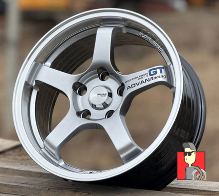 Комплект дисков Advan GT 15x7 et30 5x114.3