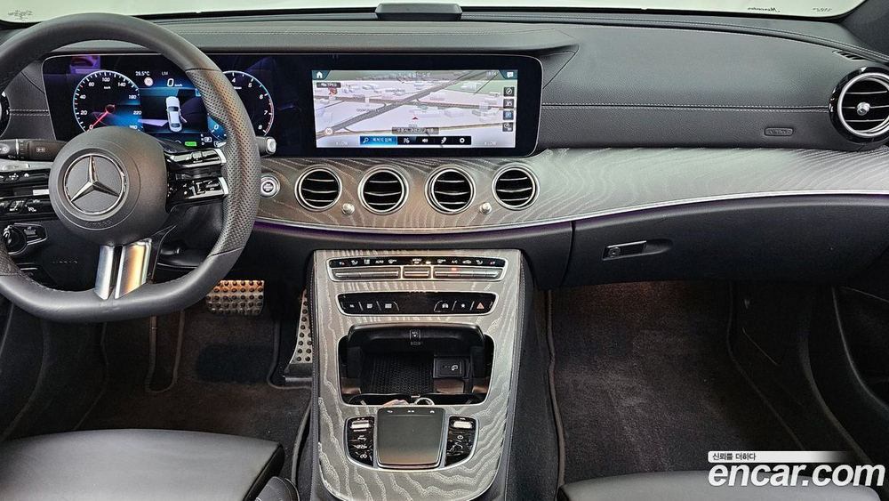 Mercedes-Benz E-Class W213 E350 4MATIC AMG Line Editions (12.2020)