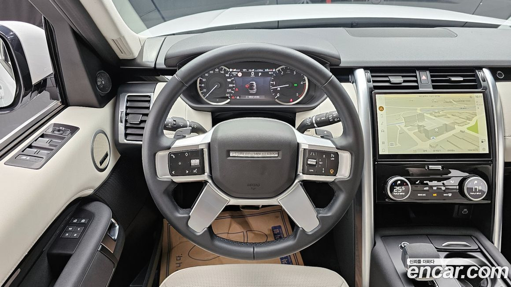 Land Rover Discovery 5 D250 SE (03.2023)