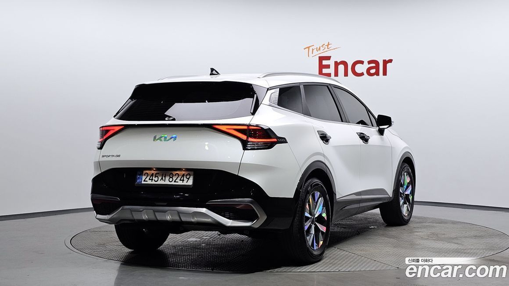 Kia Sportage 5 Generation Дизель 2.0 2WD (11.2021)