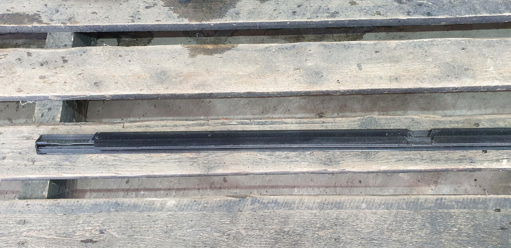 Молдинг двери задней правой Mercedes C (W205) 14-23 Б/У Оригинал A2057303601