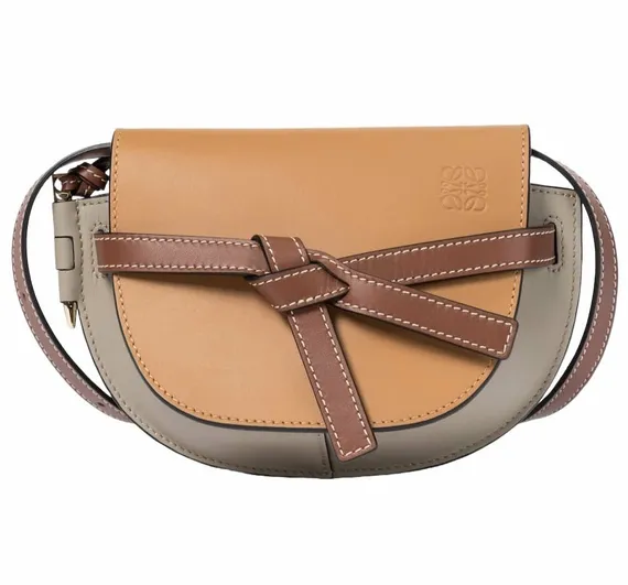 Женская кожаная сумка Loewe Gate коричневый