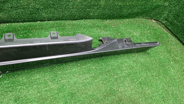 Накладка порога правая BMW 4er f32 (2013-2020)