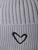 Шапка для девочки осенняя