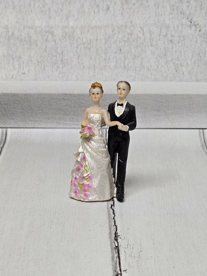 Свадебные фигурки "Жених и невеста" на торт