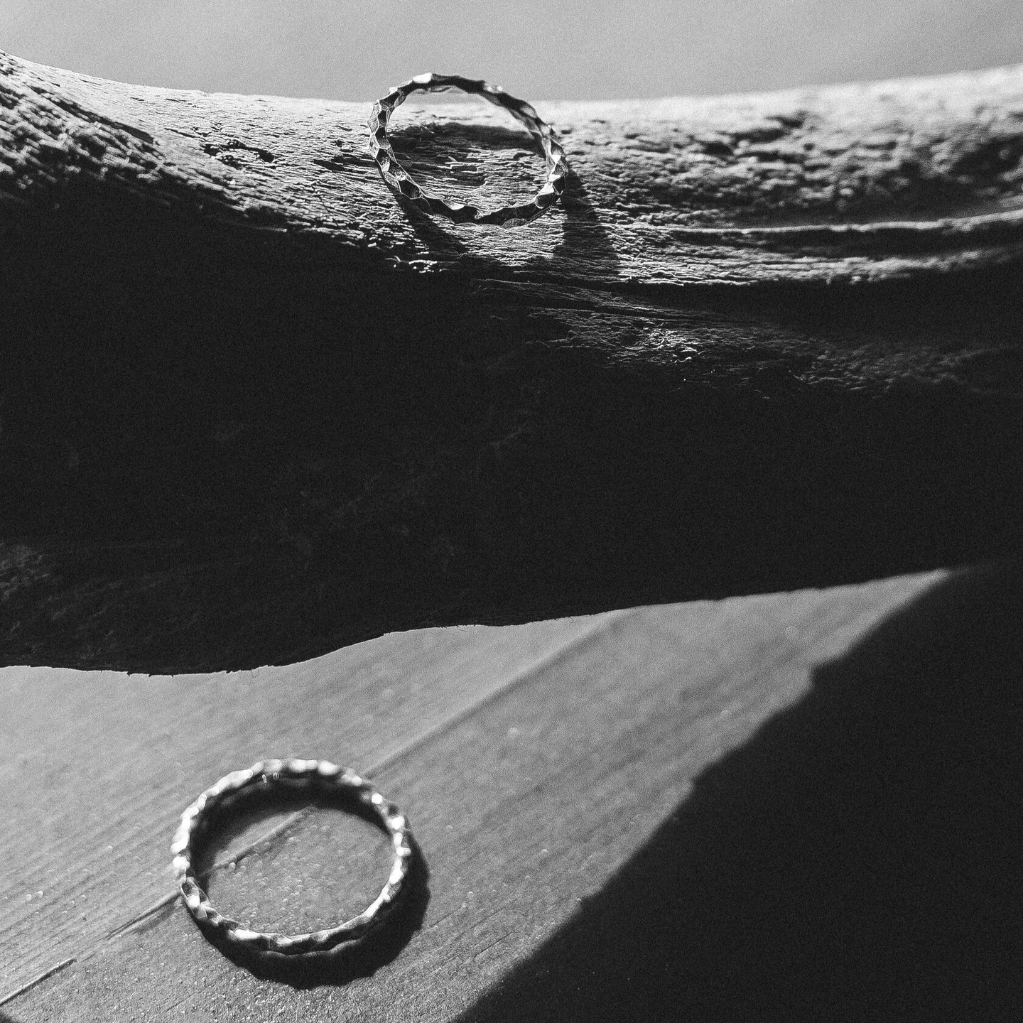 Кольцо кованое тонкое