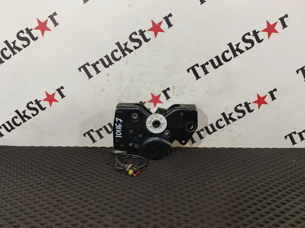 Замок кабины 2023г.