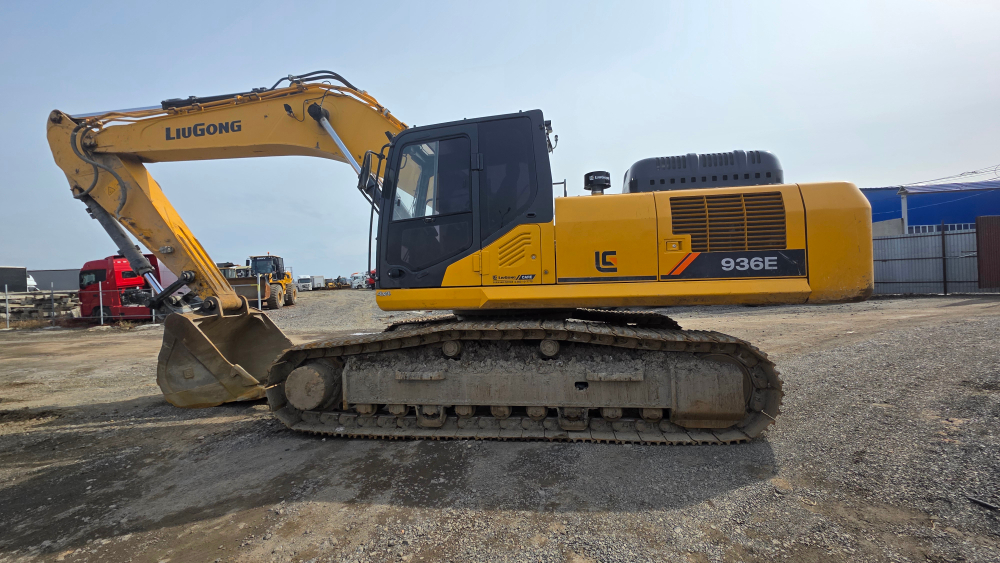 LiuGong CLG936E Экскаватор CLG936E	(Дизельный, 8,9 л, 328 л.с., АТ)